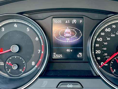 Used 2021 Volkswagen Atlas SE image 12