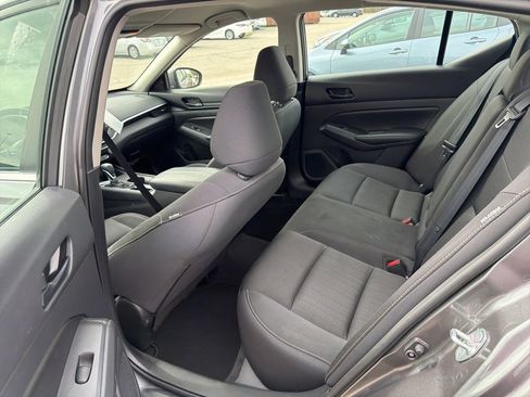 Used 2023 Nissan Altima 2.5 S image 9