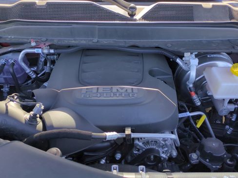 New 2026 RAM 2500 Big Horn AWD/4WD image 22