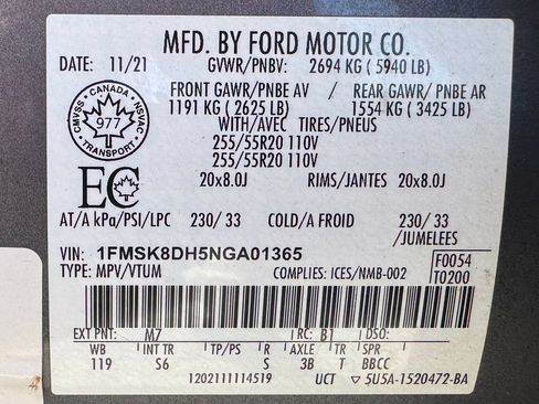 Used 2022 Ford Explorer XLT AWD/4WD image 12