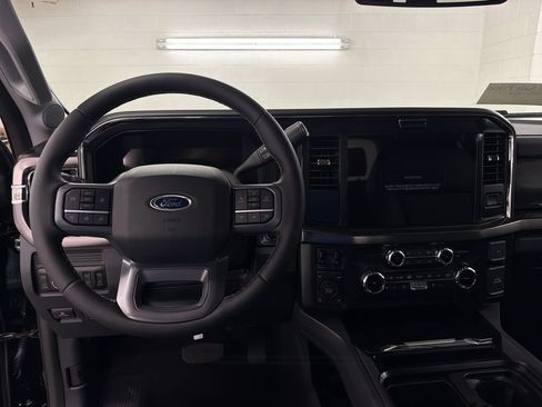 New 2026 Ford F250 Lariat w/ Chrome Package AWD/4WD image 8