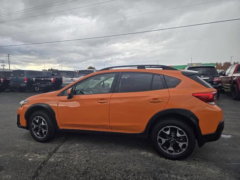 Used 2020 Subaru Crosstrek 2.0i Premium w/ Moonroof Package 2 image 8