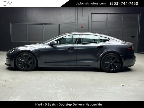 Used 2025 Tesla Model S AWD/4WD image 3