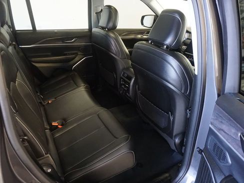 Used 2023 Jeep Grand Cherokee 4WD 4xe w/ Luxury Tech Group II image 26
