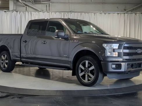 Used 2015 Ford F150 Lariat w/ Equipment Group 502A Luxury AWD/4WD image 3