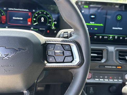 Used 2024 Ford Mustang Coupe RWD image 24