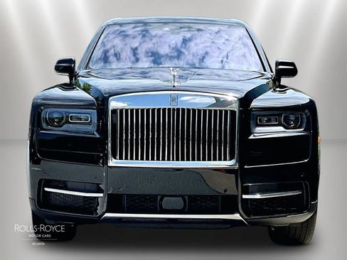 Certified 2023 Rolls-Royce Cullinan AWD/4WD image 3