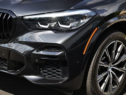 Used 2023 BMW X5 sDrive40i w/ M Sport Package RWD image 12