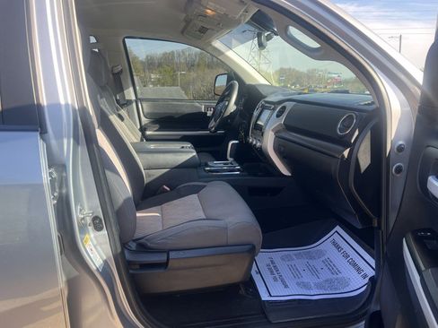 Used 2014 Toyota Tundra SR5 w/ SR5 Upgrade Package image 6
