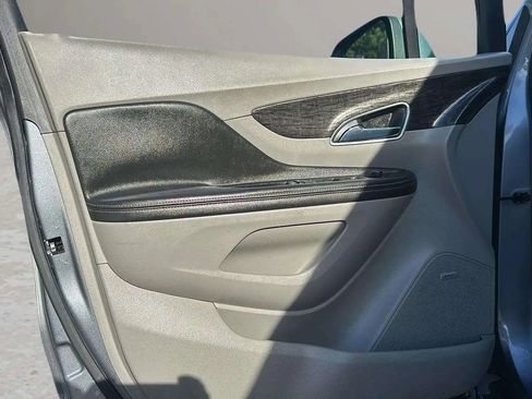 Used 2014 Buick Encore Premium image 11