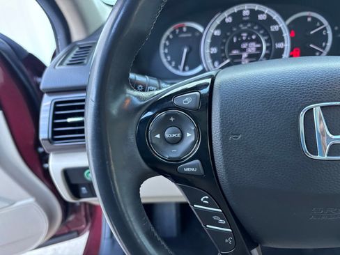 Used 2016 Honda Accord EX-L image 16