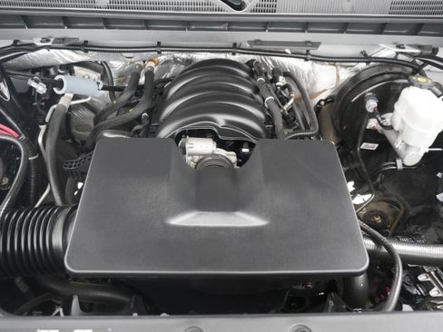 Used 2016 Chevrolet Silverado 1500 W/T AWD/4WD image 24