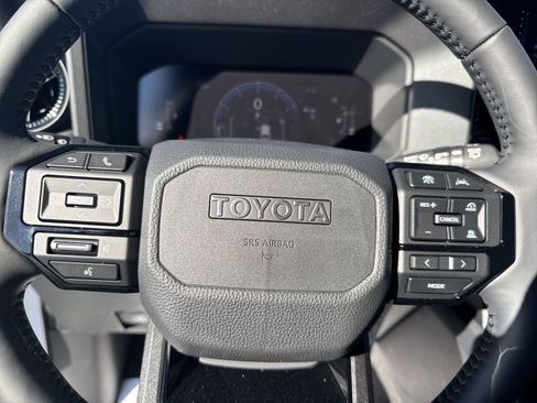 New 2024 Toyota Land Cruiser image 17