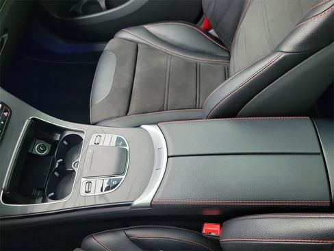 Certified 2021 Mercedes-Benz GLC 43 AMG 4MATIC image 22