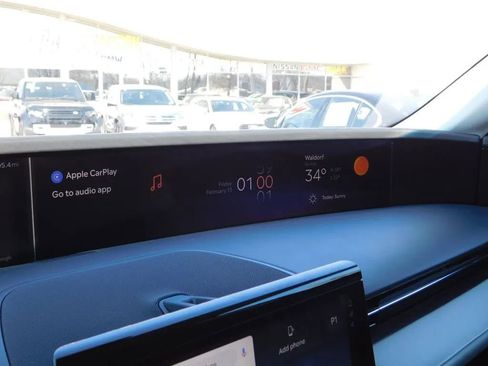 Used 2024 Lincoln Nautilus Reserve image 23