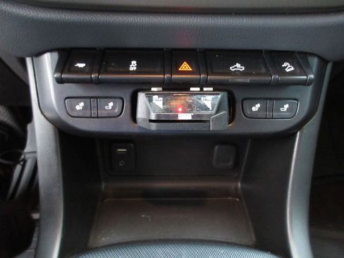 Certified 2017 Chevrolet Colorado Z71 image 32