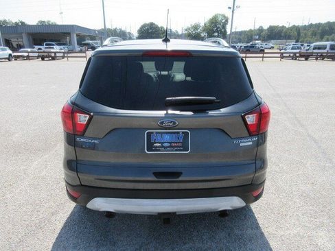 Used 2019 Ford Escape Titanium FWD image 6