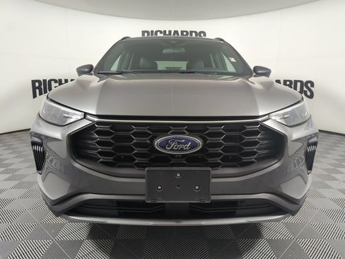 Used 2025 Ford Escape ST-Line FWD image 3