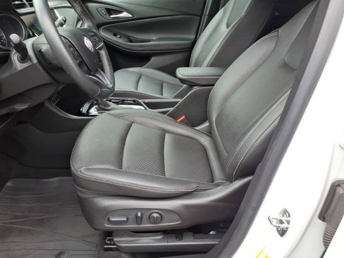 Certified 2023 Buick Encore GX Essence w/ Experience Buick Package AWD/4WD image 13