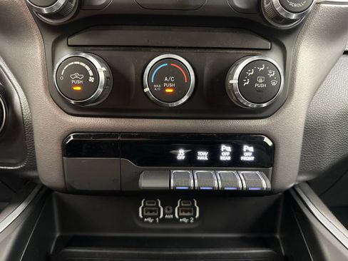 Used 2022 RAM 1500 Big Horn AWD/4WD image 24