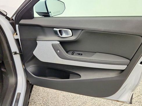 Used 2021 Polestar Polestar 2 AWD/4WD image 25