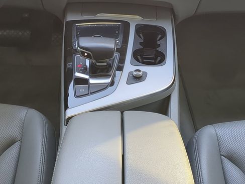 Used 2018 Audi Q7 2.0T Premium Plus w/ Premium Plus Package image 19