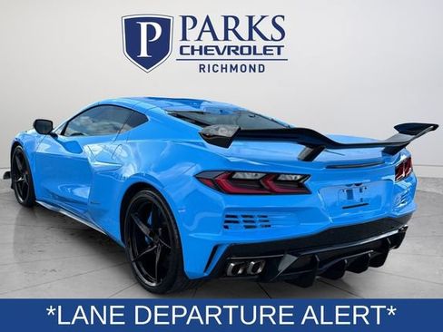 Certified 2024 Chevrolet Corvette E-Ray w/ Stealth Interior Trim Package AWD/4WD image 5