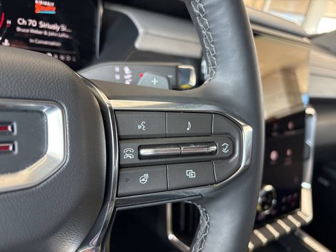 New 2026 GMC Acadia Elevation w/ Elevation Premium Package AWD/4WD image 31