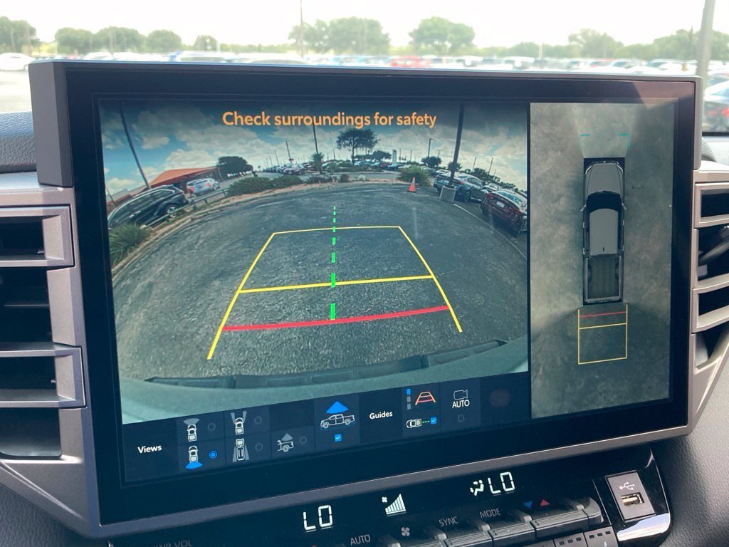 Certified 2026 Toyota Tundra Limited AWD/4WD image 25