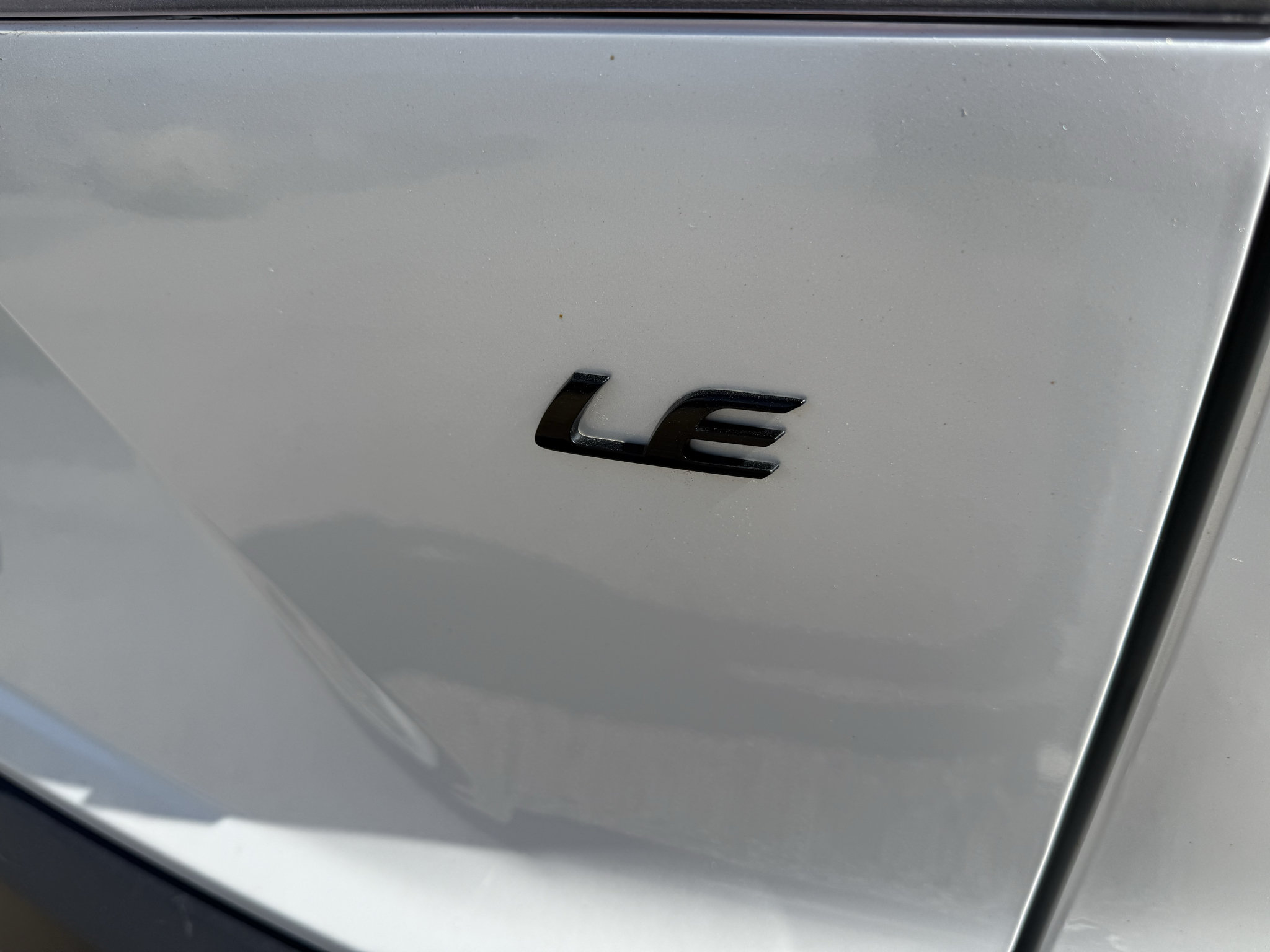 Used 2022 Toyota Corolla Cross LE w/ Black Badges Package (TMS) FWD image 11