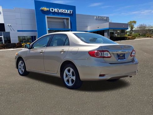 Used 2011 Toyota Corolla LE w/ Premium Pkg FWD image 24