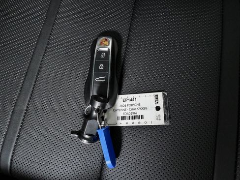 New 2026 Porsche Cayenne AWD/4WD image 27