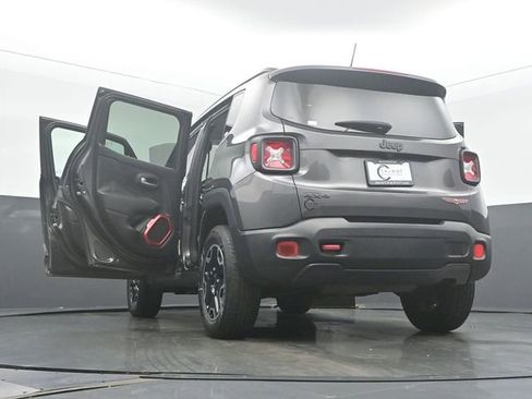 Used 2016 Jeep Renegade Trailhawk image 60