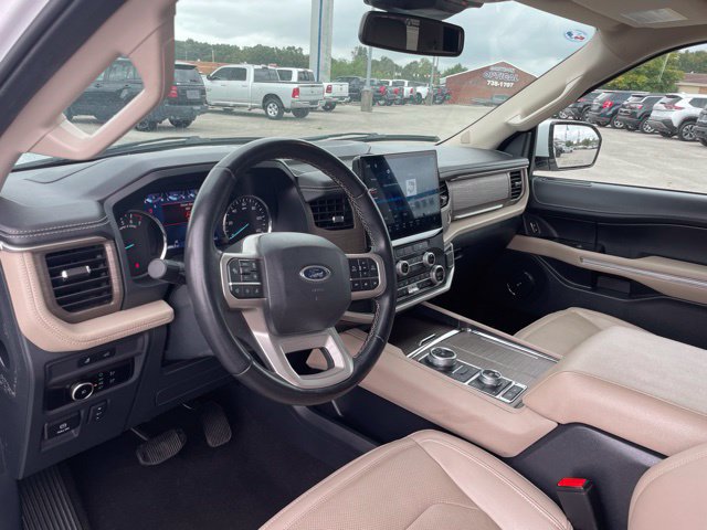 Used 2024 Ford Expedition Max Limited AWD/4WD image 26