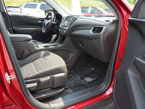 Certified 2022 Chevrolet Equinox LT AWD/4WD image 28