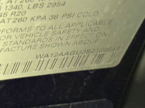 New 2025 Audi Q5 Premium Plus image 23