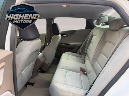 Used 2020 Chevrolet Malibu LS FWD image 15