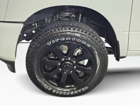 New 2026 RAM 2500 Laramie w/ Night Edition AWD/4WD image 11