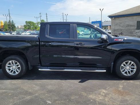 Used 2023 Chevrolet Silverado 1500 LT w/ Z71 Off-Road Package AWD/4WD image 13