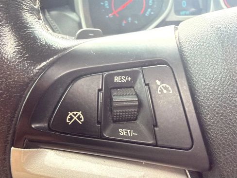 Used 2015 Chevrolet Camaro LT RWD image 10