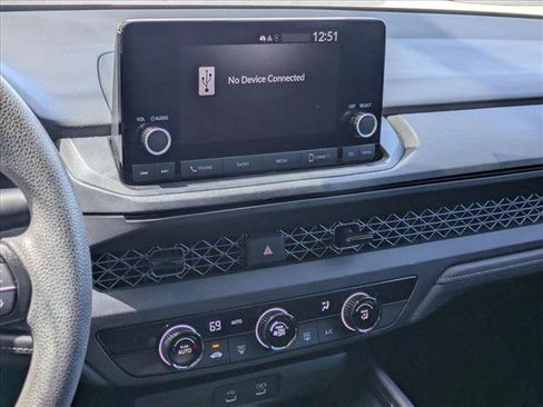 Used 2023 Honda Accord LX image 12