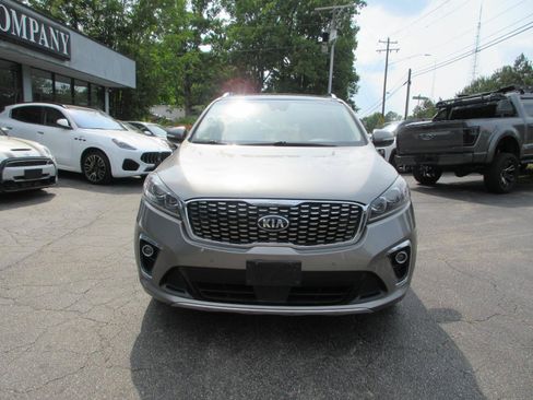 Used 2019 Kia Sorento SX FWD image 2