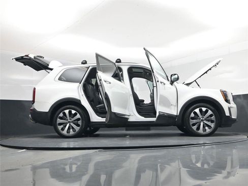 Used 2020 Kia Telluride S image 33