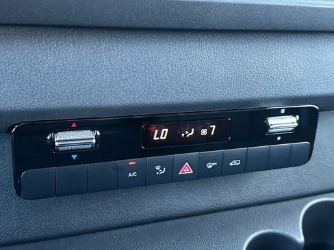 New 2025 Mercedes-Benz Sprinter 2500 image 19