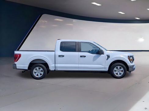 Used 2023 Ford F150 XLT image 2