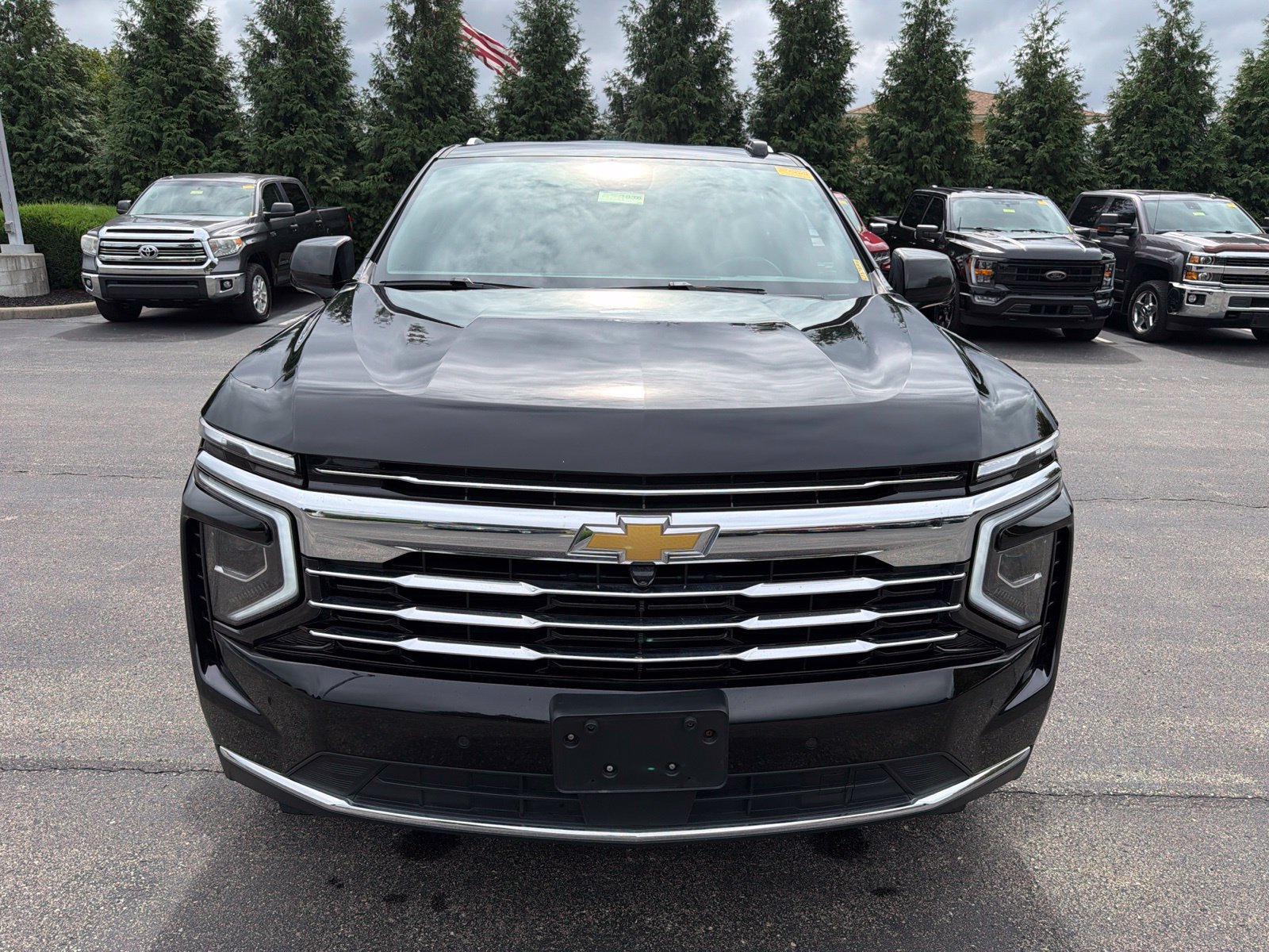 Used 2025 Chevrolet Tahoe LT AWD/4WD image 8