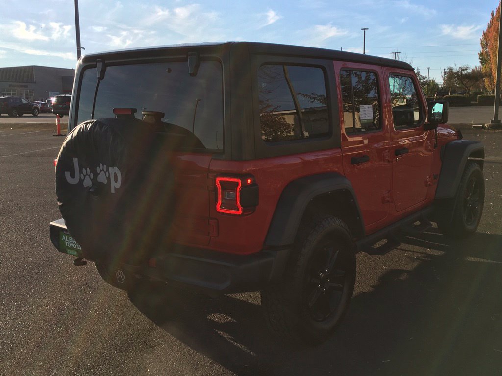 Used 2021 Jeep Wrangler Unlimited Sport AWD/4WD image 7