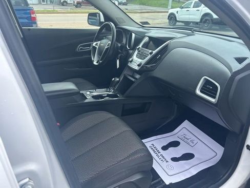 Used 2016 Chevrolet Equinox LT w/ Convenience Package AWD/4WD image 17