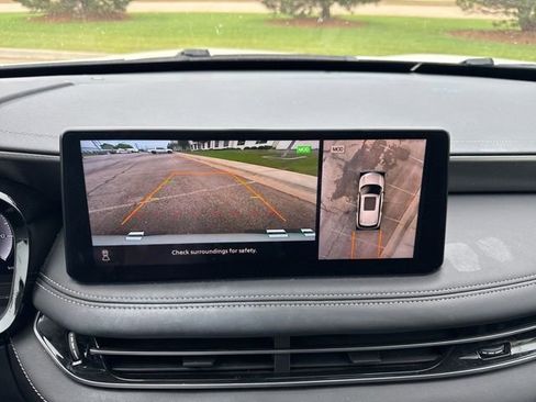 Used 2023 INFINITI QX60 Luxe w/ Cargo Package AWD/4WD image 12