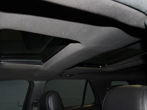 Used 2013 Ford Explorer Limited image 21